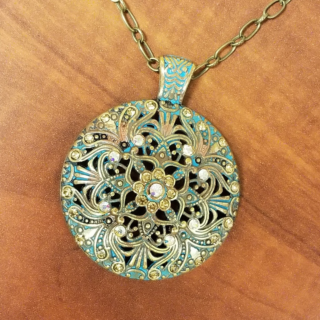 Long Boho Chic Pendant Necklace 45$